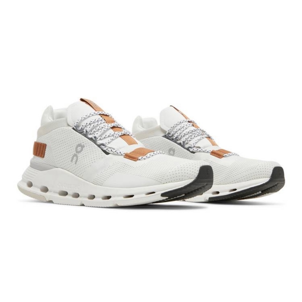 Women’s On Cloudnova White Pearl Size 6.5